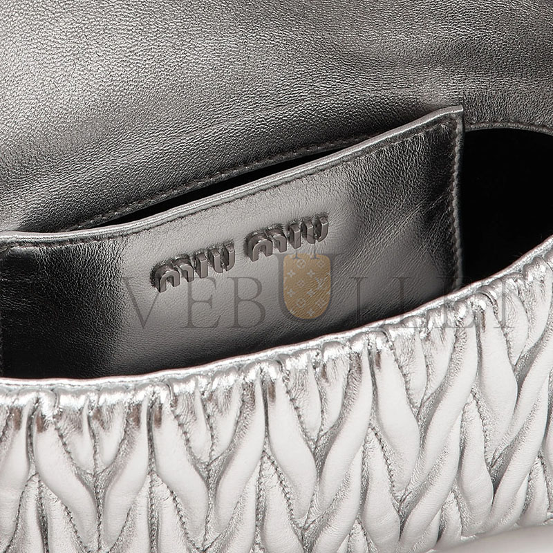 MIU MIU SMALL SOFT LEATHER BAG WITH A QUILTED EFFECT 5BP086 (18*9.5*4cm)